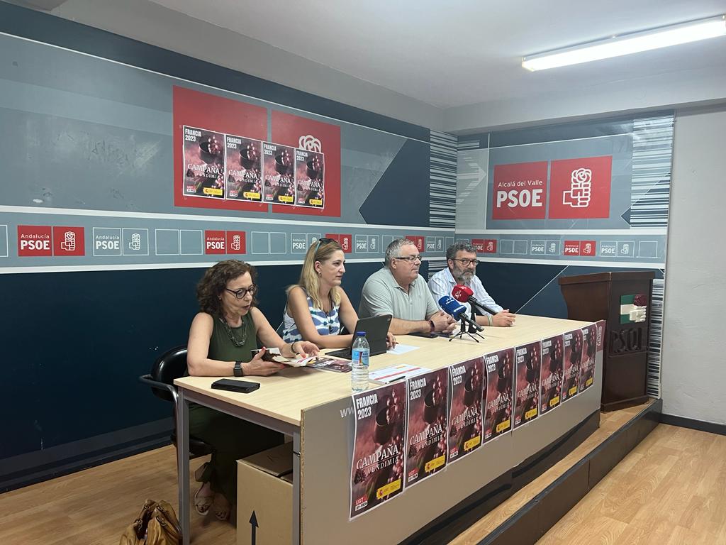 UGT FICA imparte talleres para informar a las y los trabajadores que acuden a la vendimia francesa